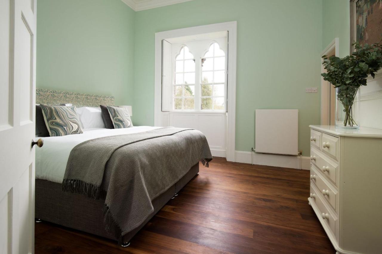 Aquarius Rising Villa Richmond  Bagian luar foto