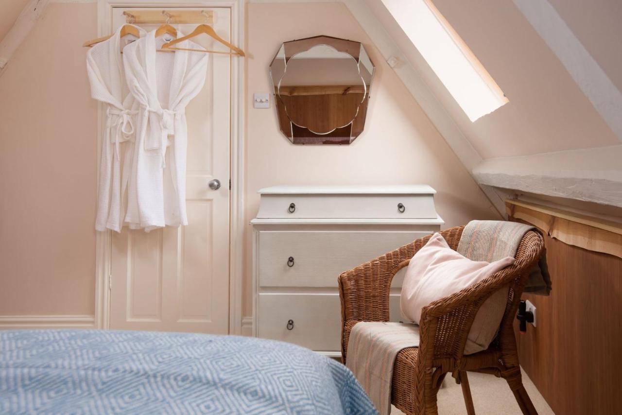 Aquarius Rising Villa Richmond  Bagian luar foto